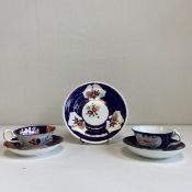 Five pieces of 19th century porcelain to include a Gaudy Welsh Strawflower pattern dish with an