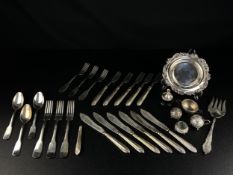 A mixed collection of silver plate to include faceted fiddle pattern spoons and forks for three