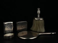 A collection of hallmarked silver to include an engraved cigarette case by Joseph Gloster Brimingham