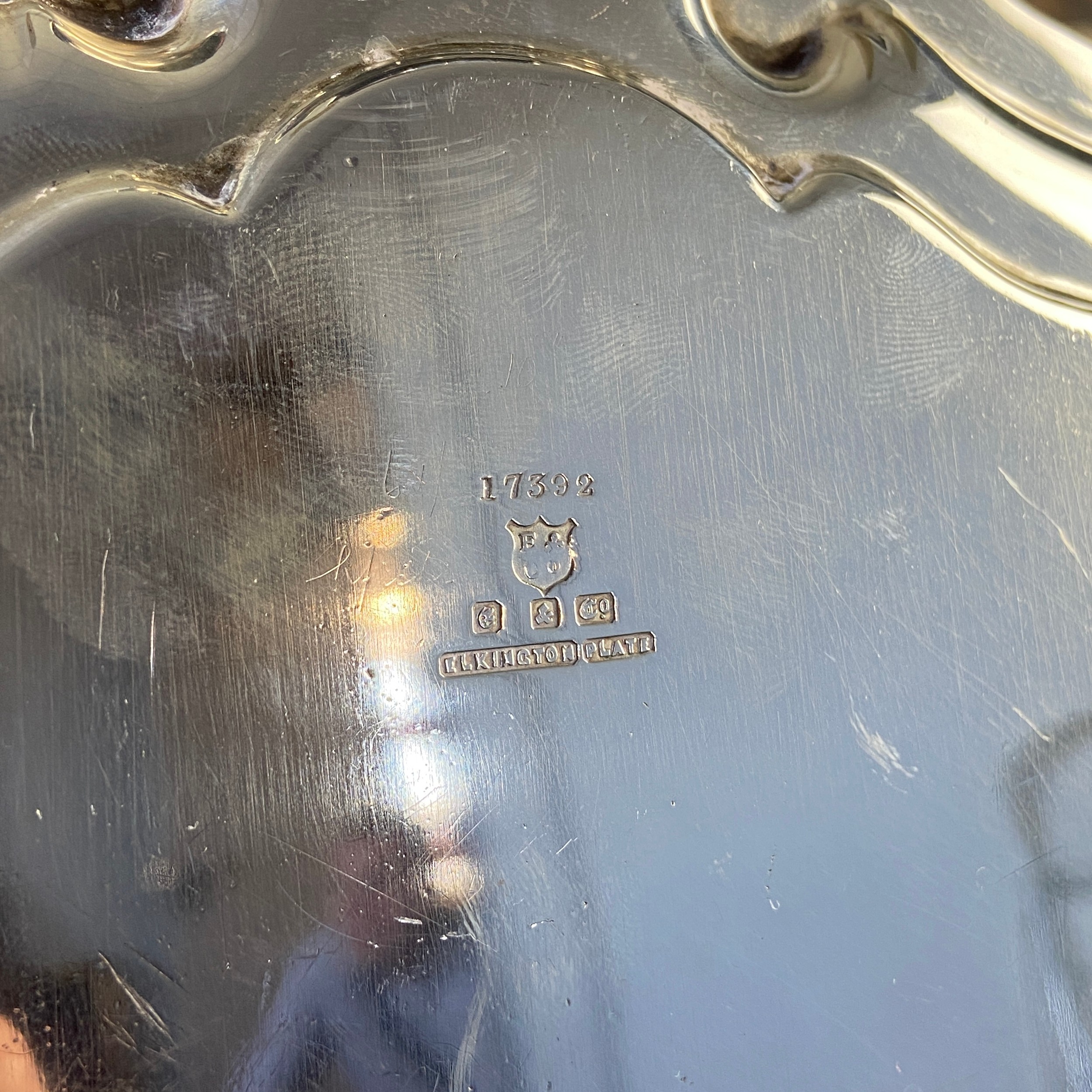 Collection of silver plated trays and salvers and a shell form comport, Elkington, Walker and Hall - Image 7 of 8