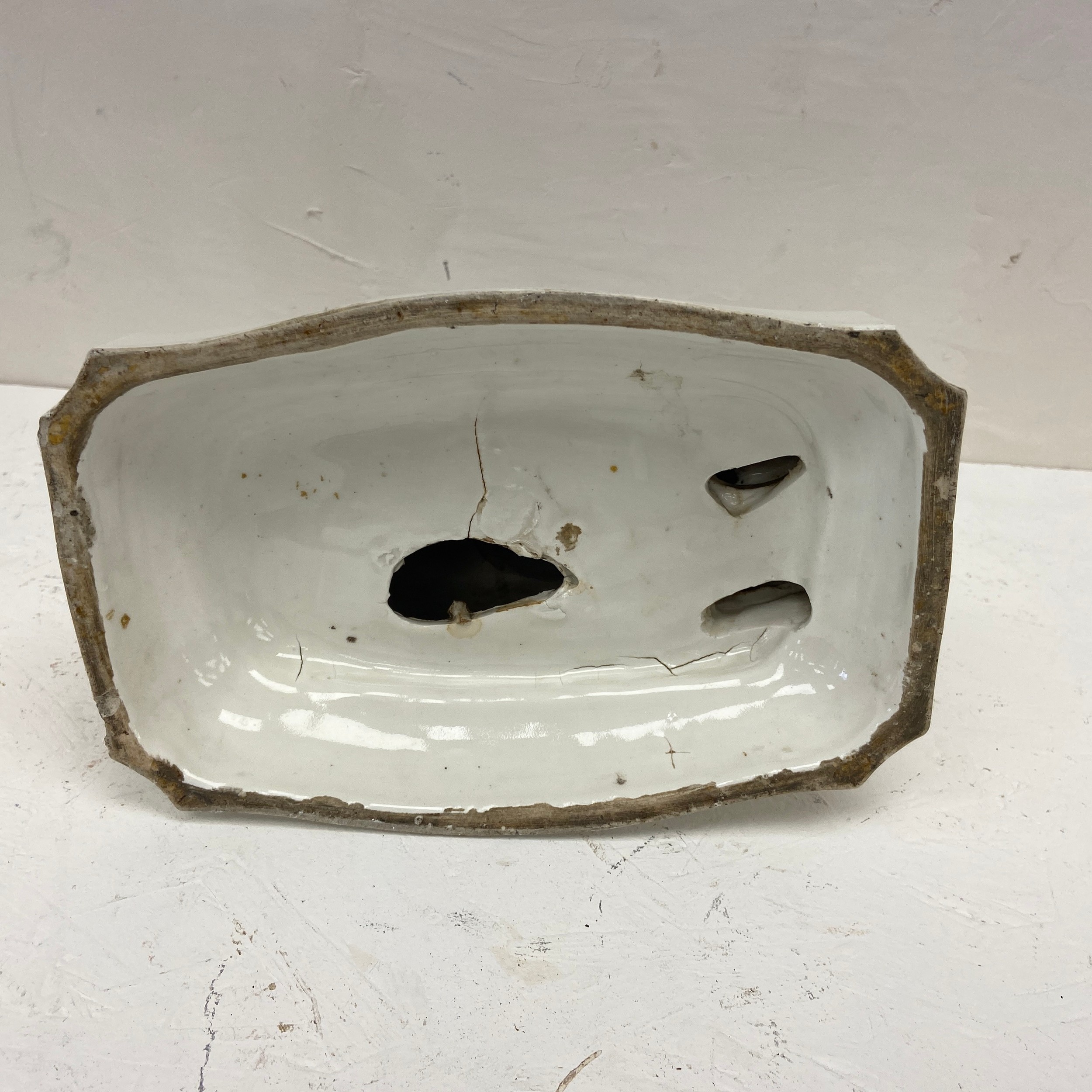 An 18th century hand painted European porcelain allegory of Africa depicting a blackamoor figure on - Image 7 of 7