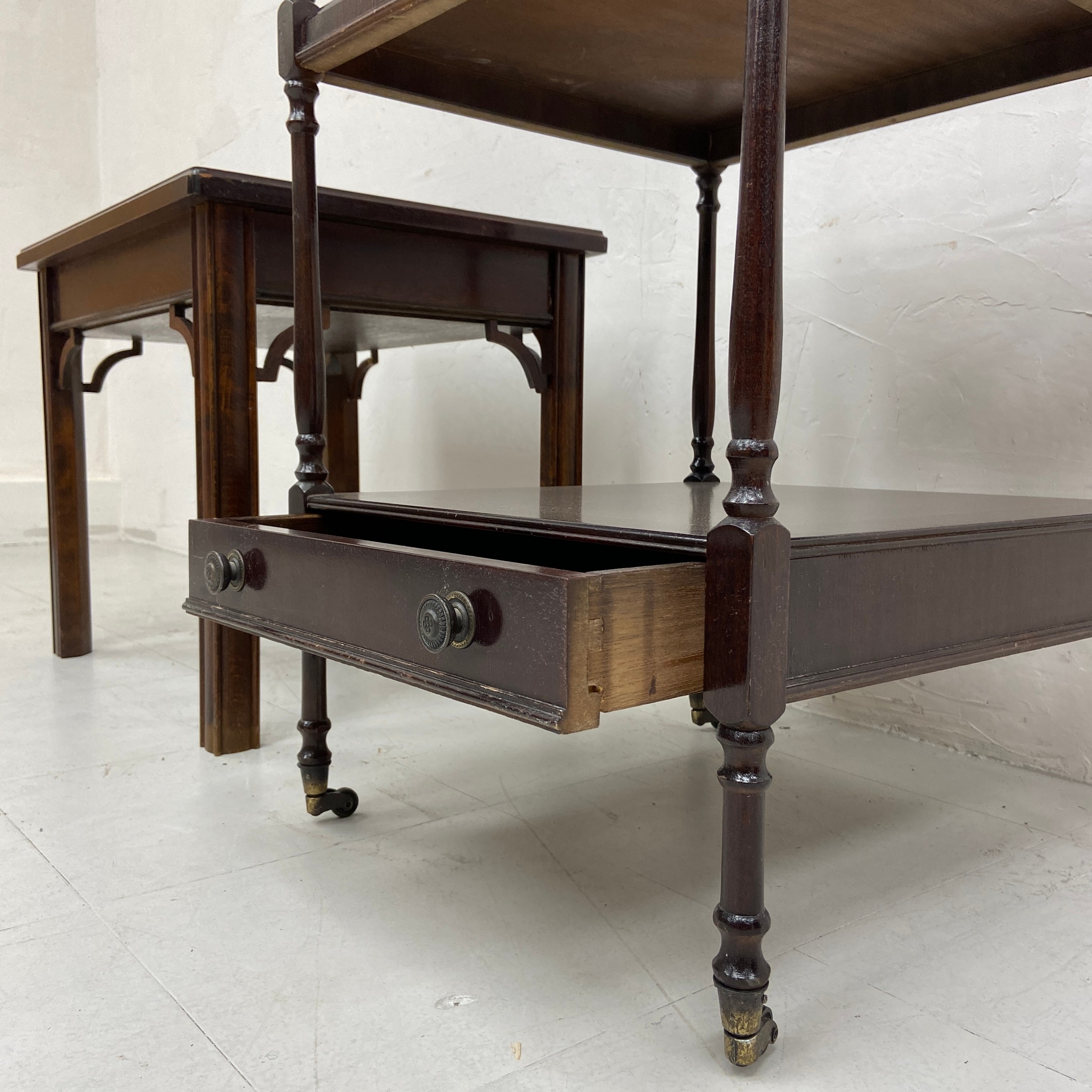 A Georgian style mahogany side table with a square top raised on straight supports with openwork - Image 5 of 5