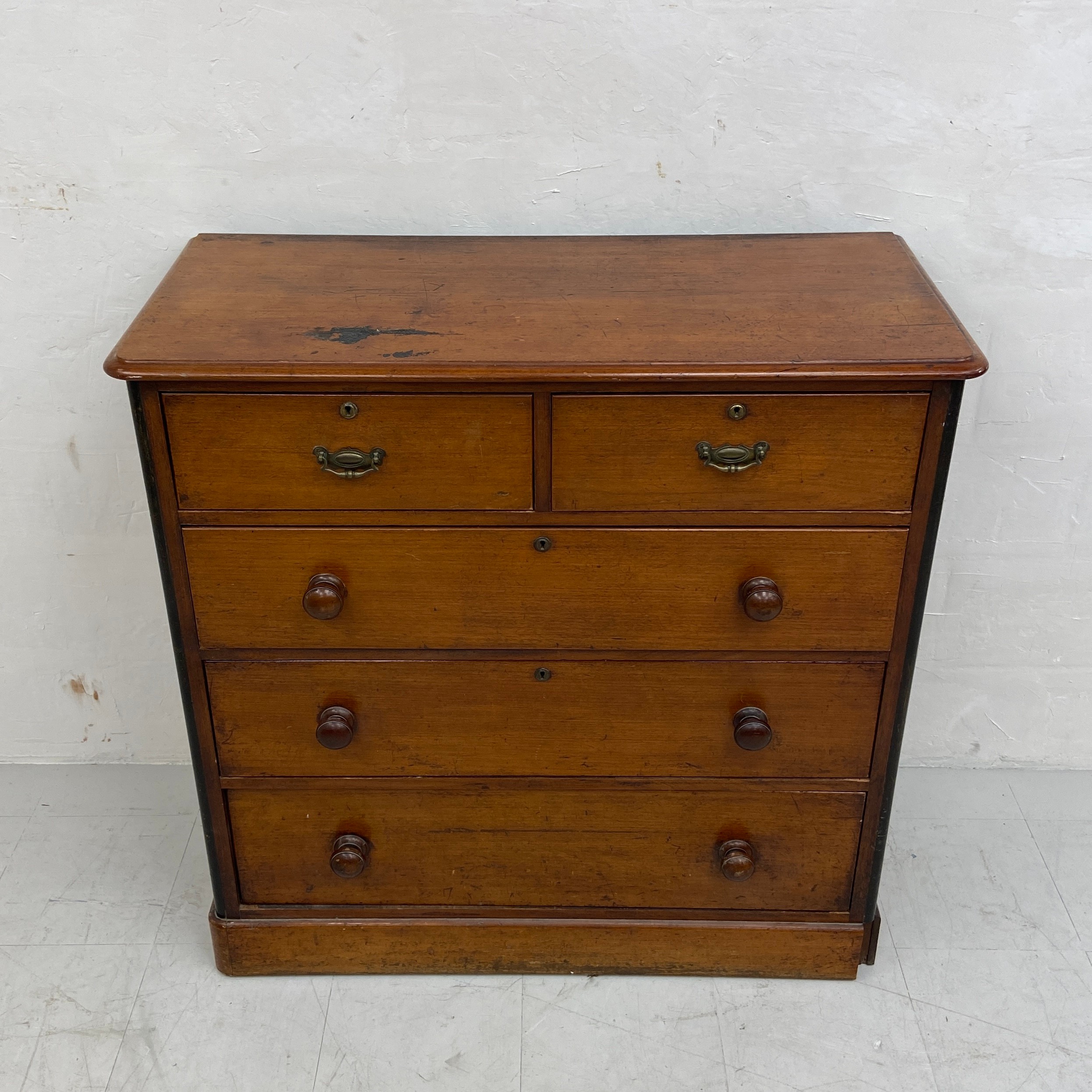 A 19th century walnut chest of two short over three long graduating drawers with turned handles - Image 2 of 5