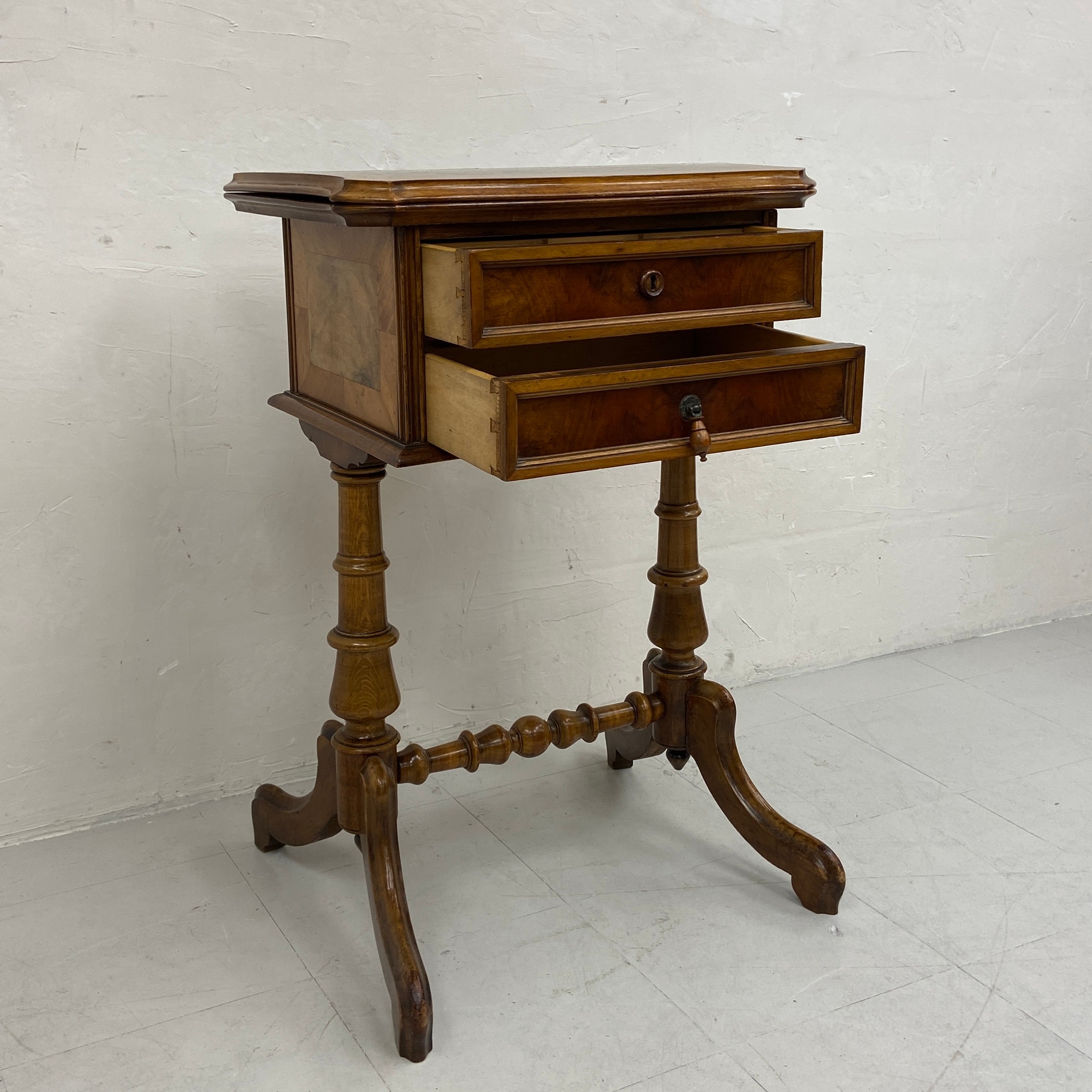 A 19th century Continental walnut side or work table having a book-matched and crossbanded revolving - Image 3 of 7
