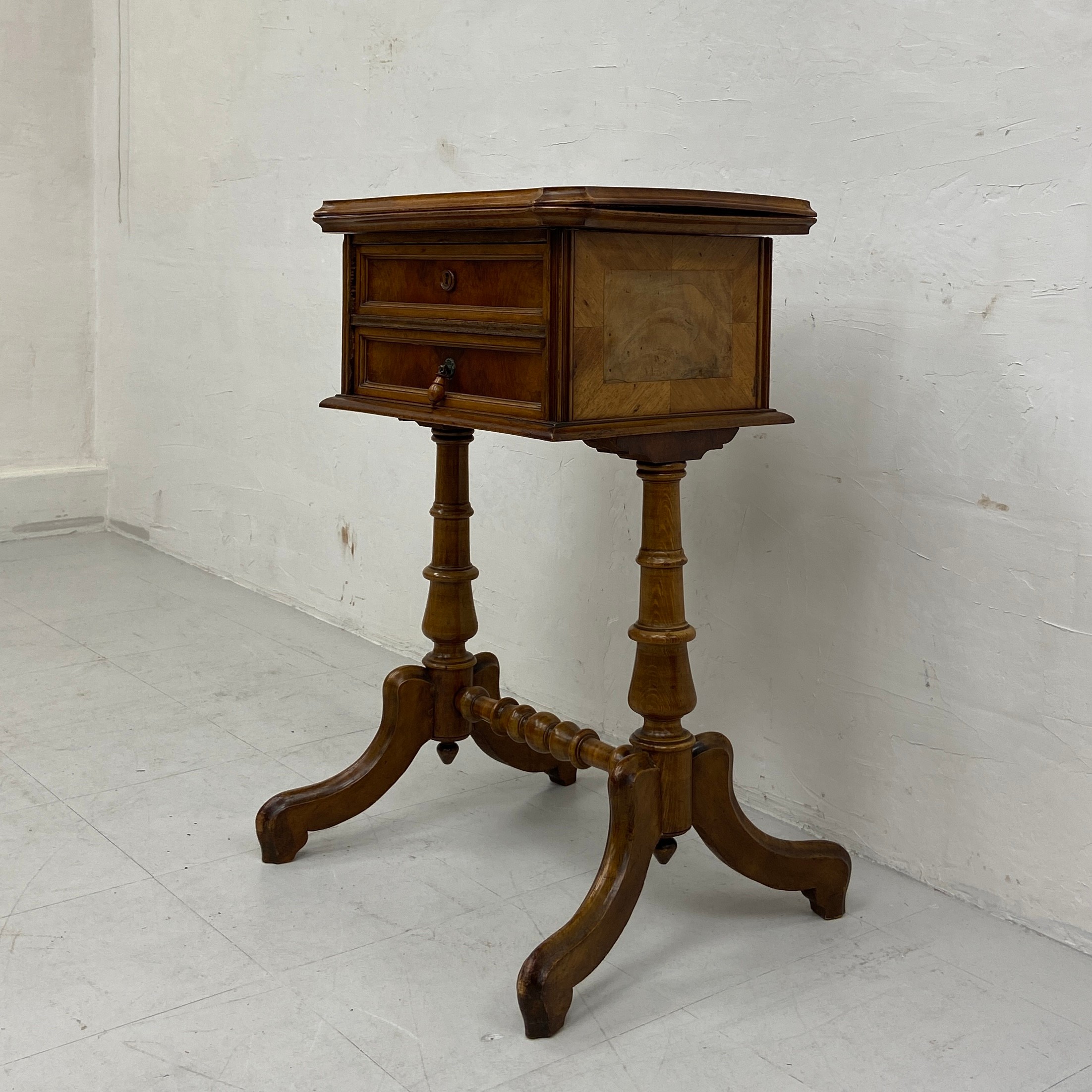 A 19th century Continental walnut side or work table having a book-matched and crossbanded revolving - Image 5 of 7