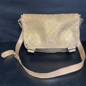 A Gucci Supreme GG messenger handbag. 32 x 25cm