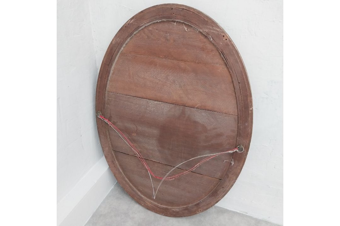 A late 19th century oval wall mirror in giltwood and foliate gesso frame. 92 x 65cm - Image 3 of 3
