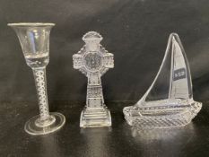 A spiral twist tasting glass along with two Galway crystal items. H.16cm. (Largest)