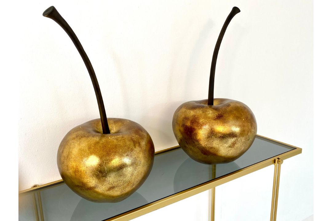 A pair of decorative composite cherries in a gold lacquered finish. H.46cm. - Image 6 of 11
