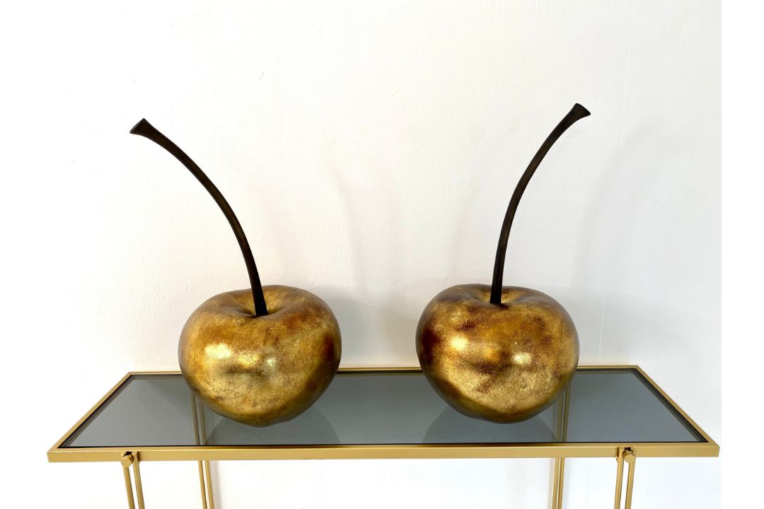 A pair of decorative composite cherries in a gold lacquered finish. H.46cm. - Image 2 of 11