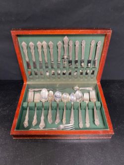 PARK ROYAL, London - Art, Antiques, 20th Century, Modern & Design - Low Cost In-house Delivery & Postage Available