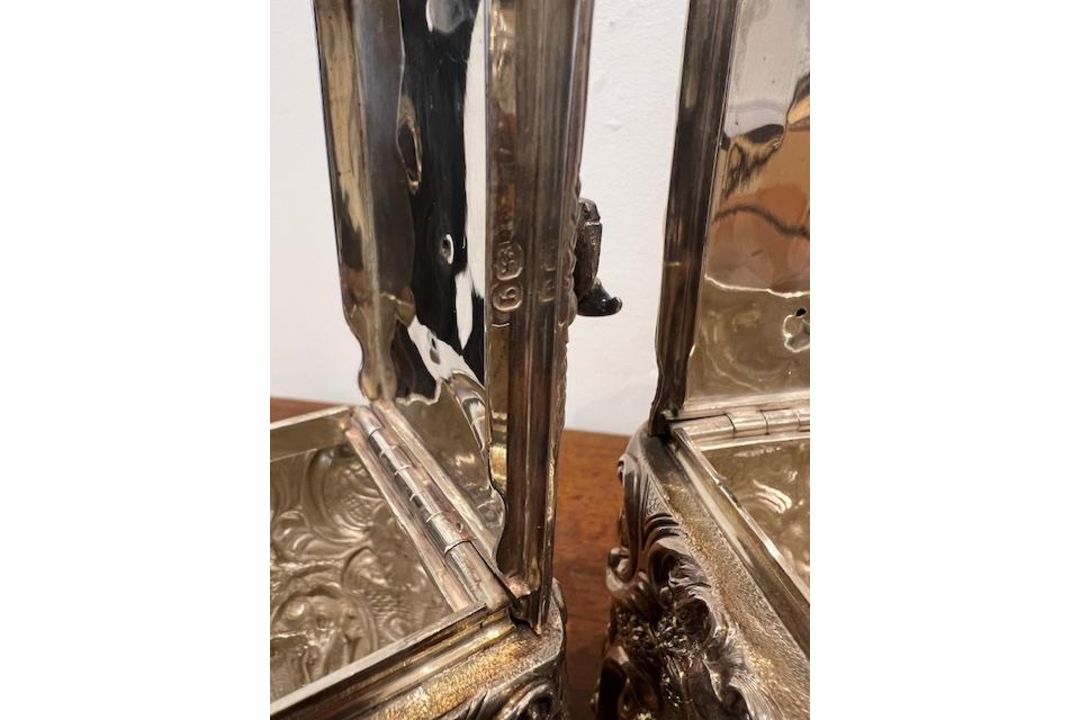 A RARE PAIR OF WILLIAM IV STERLING SILVER CHINOISERIE TEA CADDIES C. 1831, MICHAEL STARKEY - Image 28 of 40