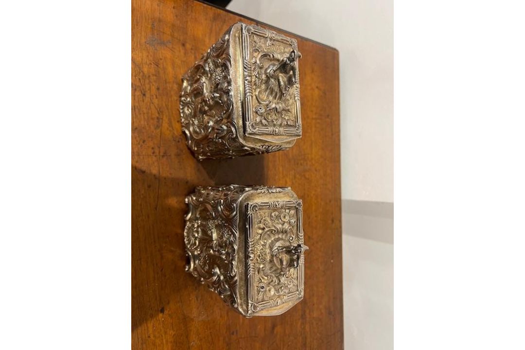 A RARE PAIR OF WILLIAM IV STERLING SILVER CHINOISERIE TEA CADDIES C. 1831, MICHAEL STARKEY - Image 17 of 40