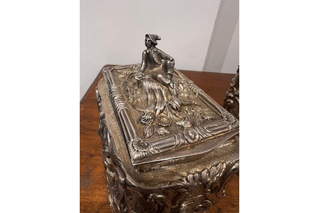A RARE PAIR OF WILLIAM IV STERLING SILVER CHINOISERIE TEA CADDIES C. 1831, MICHAEL STARKEY - Image 16 of 40