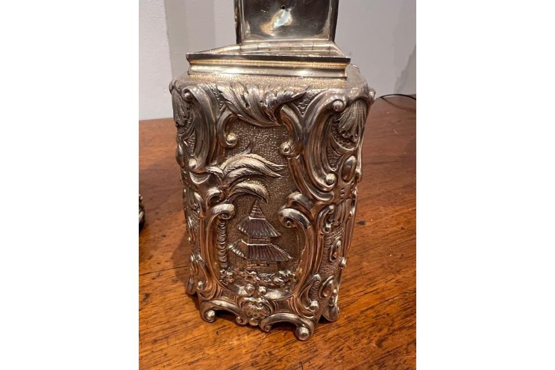 A RARE PAIR OF WILLIAM IV STERLING SILVER CHINOISERIE TEA CADDIES C. 1831, MICHAEL STARKEY - Image 6 of 40