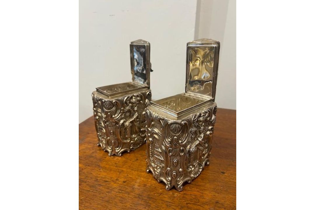 A RARE PAIR OF WILLIAM IV STERLING SILVER CHINOISERIE TEA CADDIES C. 1831, MICHAEL STARKEY - Image 33 of 40