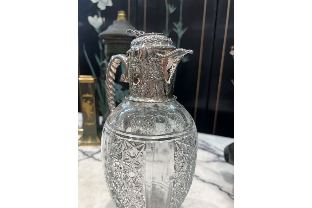 A FINE 19TH CENTURY STERLING SILVER AND CUT GLASS CLARET JUG C.1887, SHEFFIELD - Image 2 of 9