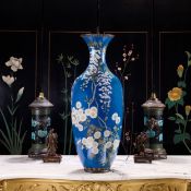 A VERY LARGE LATE 19TH CENTURY JAPANESE CLOISONNE ENAMEL VASE