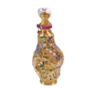 AN EXTREMELY RARE 18TH CENTURY GOLD AND ENAMEL PERFUME BOTTLE AND SEAL WITH A TURK'S HEAD C. 1745