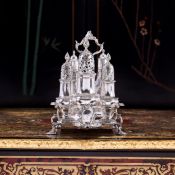 A FINE GEORGE III PERIOD STERLING SILVER WARWICK CRUET BY JOHN DELMESTER