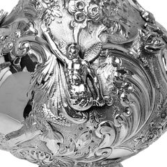 AN IMPRESSIVE PAIR OF IRISH STERLING SILVER 'ARMADA' CLARET JUGS C. 1876-1877, DUBLIN - Image 4 of 7