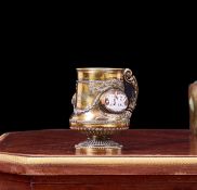 A RARE 19TH CENTURY SILVER GILT MUG WITH CARVED CAMEOS, LONDON, 1876