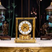 JAEGER LE COULTRE: A LACQUERED BRASS ATMOS CLOCK, NO. 647483