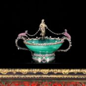 AN EXCEPTIONAL 19TH CENTURY RUBY, EMERALD AND PEARL SET AVENTURINE BOWL