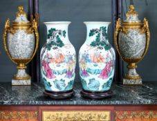 A PAIR OF CHINESE KANGXI STYLE PORCELAIN FAMILLE VERTE VASES