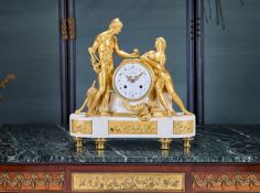 A FINE 18TH CENTURY GILT BRONZE MANTEL CLOCK DEPICTING PARIS AND APHRODITE