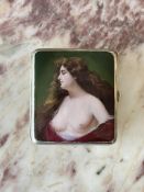 AN EARLY 20TH CENTURY GERMAN ENAMEL EROTIC CIGARETTE CASE