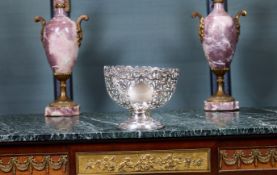AN EARLY 20TH CENTURY STERLING SILVER FRUIT BOWL C. 1904