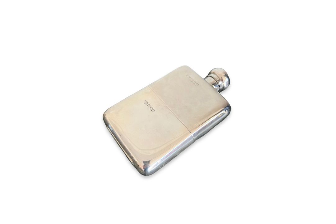 A VICTORIAN STERLING SILVER HIP FLASK, LONDON, C. 1900, MAPPIN & WEBB LTD. - Image 1 of 7