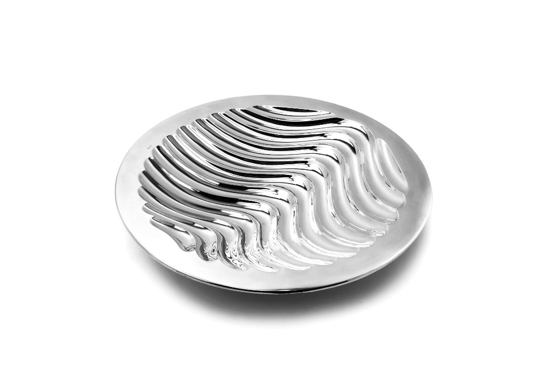 A LARGE MODERNIST STERLING SILVER BOWL CENTREPIECE BY ALEX BROGDAN - Image 1 of 7