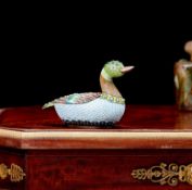 A CHINESE SILVER, ENAMEL AND HARD STONE MOUNTED MODEL OF A DUCK