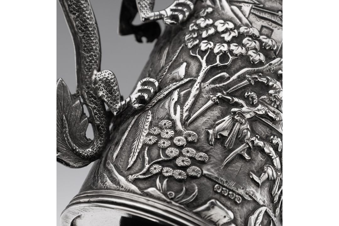 A RARE CHINESE EXPORT SOLID SILVER DRAGON MUG, SHAN JI C. 1900 - Image 23 of 25