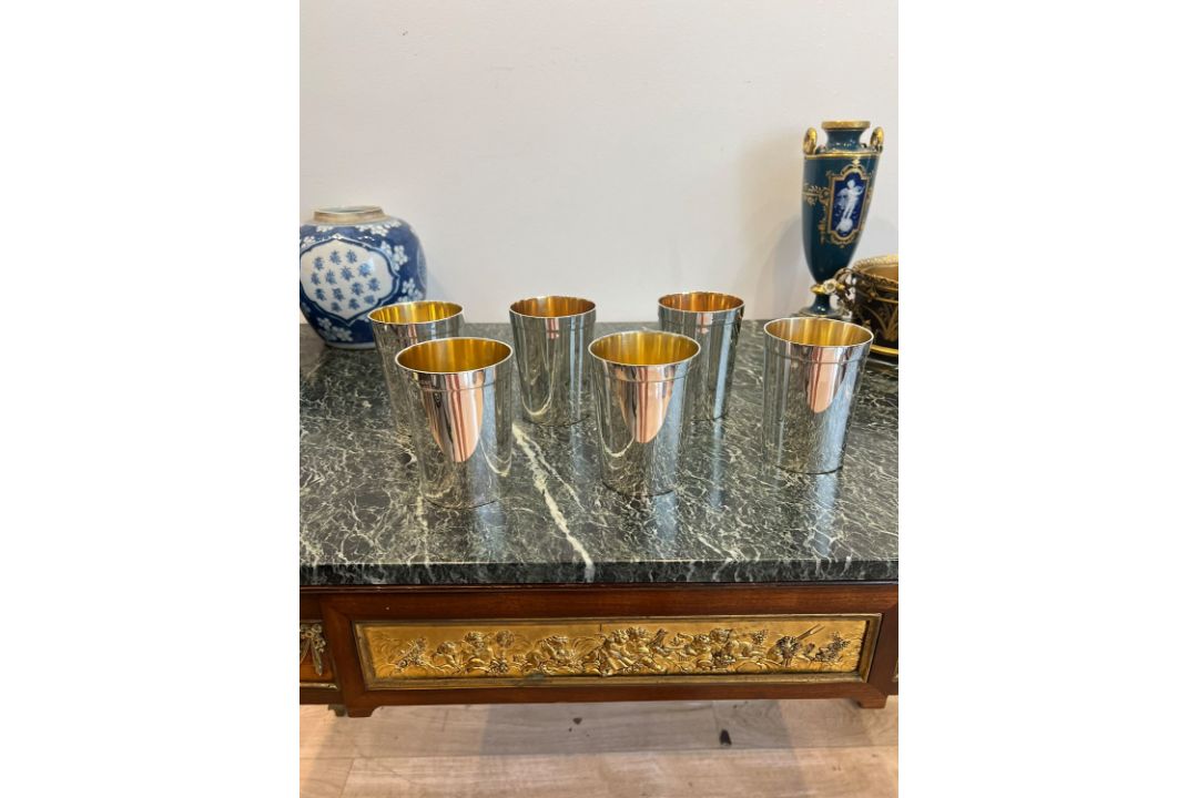 A SET OF SIX STERLING SILVER AND SILVER GILT BEAKERS, LONDON, C. 1987 - Image 5 of 11