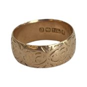 A VICTORIAN 9CT GOLD WEDDING RING, BIRMINGHAM, 1851