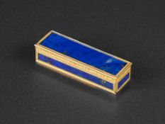 AN EARLY 19TH CENTURY FRENCH GOLD AND LAPIS LAZULI BOX