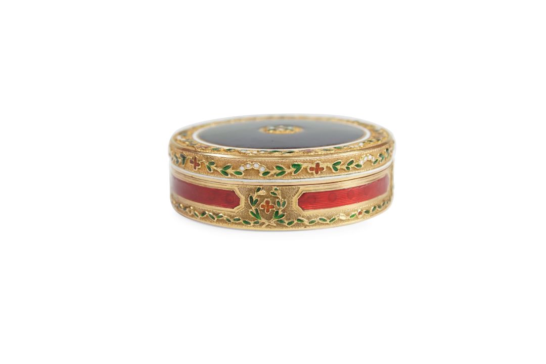 A FINE 18TH CENTURY GOLD AND ENAMEL BONBONNIERE, DANIEL MARCHAND & CO. C. 1785 - Image 5 of 30