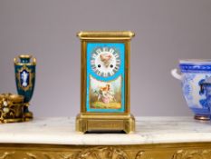 A FINE LATE 19TH CENTURY SEVRES STYLE PORCELAIN AND ORMOLU MANTEL CLOCK