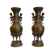 A PAIR OF JAPANESE MEIJI PERIOD BRONZE VASES