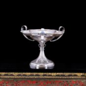 A FINE ART NOUVEAU STYLE STERLING SILVER TAZZA C. 1913 BY WALKER & HALL