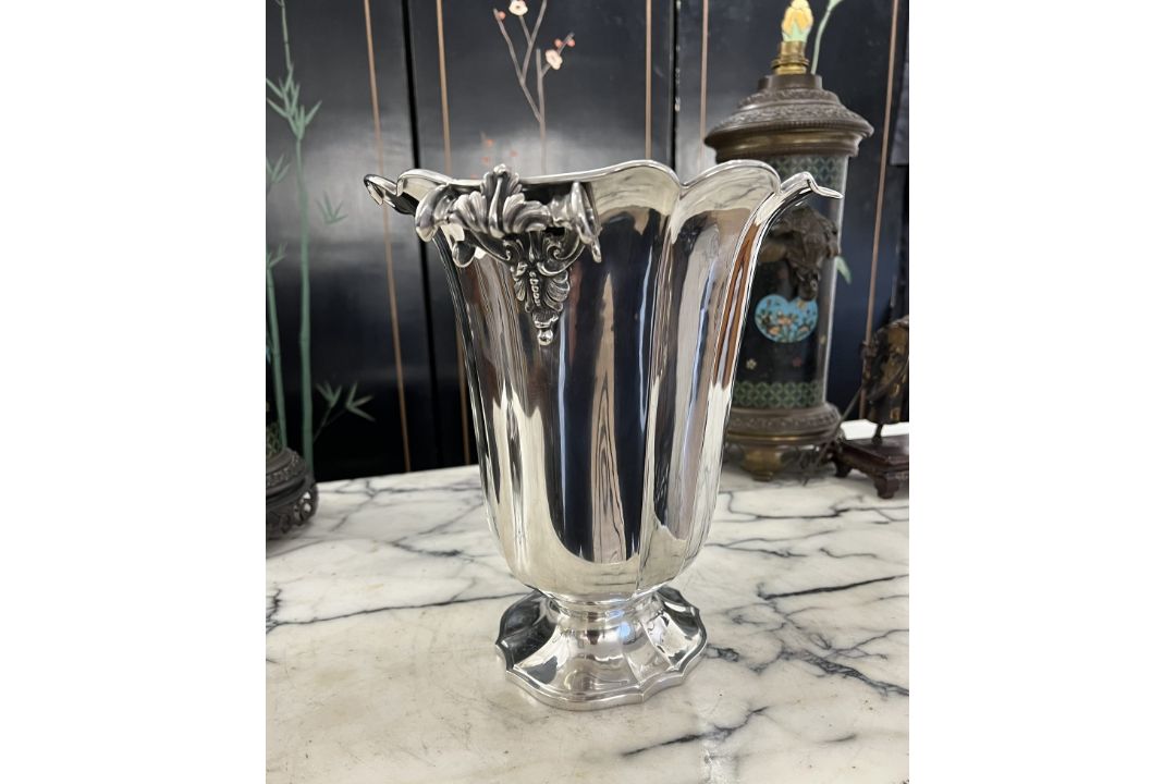 A FINE 1930'S ITALIAN SOLID SILVER CHAMPAGNE COOLER - Image 6 of 6
