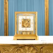 JAEGER LECOULTRE: A LACQUERED BRASS ATMOS CLOCK NO. 218494