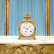 A FINE ORMOLU GRAND SONNERIE STRIKING AND REPEATING PENDULE 'DOFFICIER CIRCA 1810