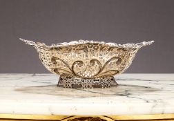 A VICTORIAN STERLING SILVER FRUIT BOWL, LONDON, 1897, CHARLES BOYTON III