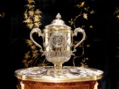 A FINE GEORGE III STERLING SILVER GILT TROPHY CUP, LONDON, 1781