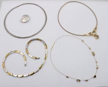 5x Pierre Lang-Schmuck, 4x Ketten 1x Anhänger o.ä., ca. L-40cm