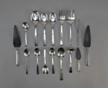 International Sterling Serving Pieces, 16 Pieces.